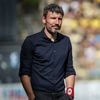 Transferupdates | Van Bommel zou in beeld zijn voor trainersvacature bij Parma