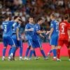 AZ ondanks vroege rode kaart in Liechtenstein eenvoudig naar play-offs