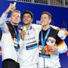 Schwimm-WM in Singapur: „Einer der großen Jungs“: Medaillen für Schwarz und Märtens