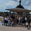 NS-Symbolik an Himmelfahrt: Nazis zeigen in Dresden Hitlergruß und singen Wehrmachtslied