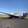 Pourquoi l’avion du Puy du Fou suscite-t-il des tensions dans cette ville ?