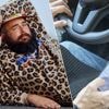 66.000 boetes per jaar voor gsm-gebruik in de wagen: Bockie De Repper en minister De Ridder roepen op tot veilig rijden