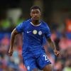 Debutant Hato boekt met Chelsea overtuigende oefenzege op Ten Hag en Leverkusen