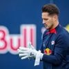Fußball-Bundesliga: Bericht: Bayer und Leipzig einig über Blaswich-Wechsel
