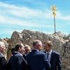 Asylregeln sollen härter werden: Von der Zugspitze aus macht Dobrindt Druck