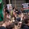 Mo Chara van Kneecap voor de rechter: ‘Ze willen hem monddood maken’
