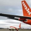 Vliegtuig easyJet keert om nadat psychotische passagier cockpit probeert binnen te dringen