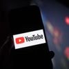 L'Australie va interdire YouTube aux moins de 16 ans pour les protéger des "algorithmes prédateurs"