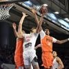 Basket. Battu par le Cholet, le MSB poursuit sa progression