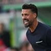 Fußball-Bundesliga: Augsburg-Coach Wagner: „Ich war Assi und bin Assi irgendwie“