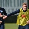 Fußball: Ajax Amsterdam holt Ex-Herthaner Heitinga als Trainer