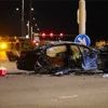 Vier gewonden doordat auto dwars door touringcar rijdt in Hengelo