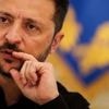 Ukraine-Krieg: Selenskyj : Russland zeigt „ganzer Welt den Stinkefinger“