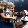 Raiders' Smith and Crosby make obscene gestures toward Seahawks fans