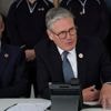 Trump keeps 10% tariffs on UK but cuts taxes on British autos, steel and aluminum with trade deal