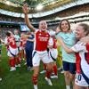 Lof voor ‘de nieuwe Sarina Wiegman’ na Champions League-winst Arsenal: Renée Slegers op voetstuk in Engeland