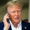 Trump brengt eigen telefoon en mobiele provider op de markt