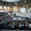 Allemagne : après l’échec de Friedrich Merz à la Chancellerie, un second tour prévu ce mardi