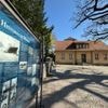 Hilfe für einen historischen Patienten: Das Heimatmuseum Zehlendorf wird zwei Jahre lang saniert