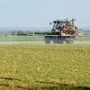 Pesticides : la pétition contre la loi Duplomb franchit la barre des deux millions de signatures