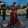 EN IMAGES. Dandysme noir et tenues extravagantes à l’honneur à New York lors gala du Met