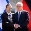 Beziehungen zu Israel: Deutsch-israelisches Jubiläum im Schatten des Gaza-Krieges
