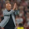 Twijfels bij Engelse media over transferzomer Liverpool nemen toe: ‘De kampioenen van Arne Slot ogen kwetsbaar’