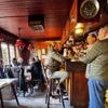 Dans ces départements français, les clients planquent leurs économies… au bistrot, depuis cent ans !