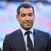 Van Bronckhorst volgt Heitinga op als assistent van Slot bij Liverpool