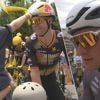 Van Aert, met aerohelm, maakt tijd voor gezin en jarige Jerome - Van der Poel: “Ga er alles aan doen om mee te zijn in de vlucht”