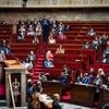 Véhicules thermiques : l’Assemblée approuve la suppression des « zones à faibles émissions »