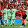 Merkwaardige goal helpt Barcelona in het zadel, maar monsterscore blijft uit tegen negental