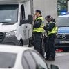 Polizeidienststellen unbesetzt?: Grüne gehen gegen Grenzkontrollen vor - 18 Fragen an Dobrindt