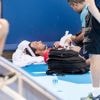 KIJK. Franse tennisser zakt in elkaar onder Amerikaanse hitte, maar stelt gerust: “Het gaat goed met mij”
