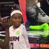 KIJK. Opmerkelijk voorval: felgroene dildo verstoort spannend slot in WNBA-match