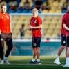 Live CL | Ongewijzigd Feyenoord strijdt voor play-offticket in 'hel van Istanboel'
