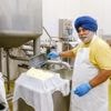 Families krijgen gelijk van rechter: tóch subsidie voor paneerkaasmakerij na te vroege investering