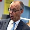 Mercedes-Panne vor Merz: Konzern-Chef bekommt vor dem Bundeskanzler den Kofferraum nicht auf