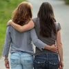 "Peu importe, parce que c'est de l'amour" : 19% des femmes de 18-29 ans revendiquent une autre identité sexuelle que l'hétérosexualité