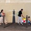 Leuchtturm mit Botschaft: Neues Banksy-Kunstwerk in Marseille aufgetaucht