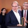 „Innenministerium riskiert innere Sicherheit“: Grüne und Linke kritisieren Dobrindts Migrationspolitik