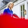 Minister gaat alleen huurbevriezing regelen voor huurders van corporatiewoningen