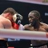 Boxe. Terence Crawford surclasse Canelo Alvarez et devient champion du monde dans trois catégories
