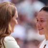 Anisimova 'frozen with nerves' in heavy Wimbledon loss