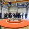 Elektromobilität: Dekra eröffnet Batterietest-Zentrum am Lausitzring