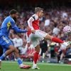 Trossard op de bank bij Arsenal voor de komst van Nottingham Forest, waar Sels uiteraard in doel staat