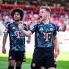 Bayern München verovert alsnog landstitel door nederlaag van Bayer Leverkusen