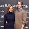 Actrice Aubrey Plaza worstelt dagelijks met verlies van man: 'Oceaan van ellende'