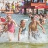 Zomerweer houdt aan, zondag lokaal mogelijk 35 graden