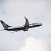Non-binäre Person hatte geklagt: Keine neutrale Anrede bei Ryanair – Einigung ohne Gericht